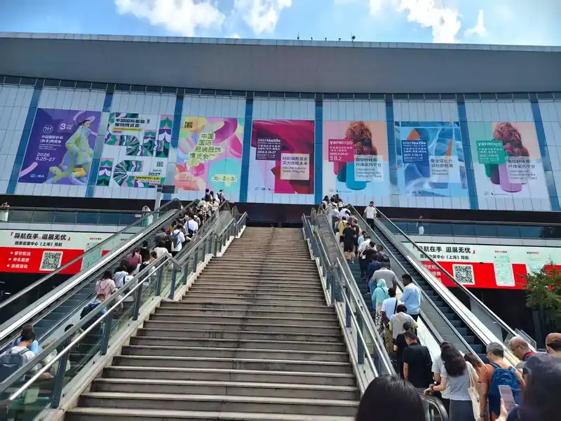 Layo Group at Intertextile Shanghai Exploring FW Fabric Trends for Overseas Brands