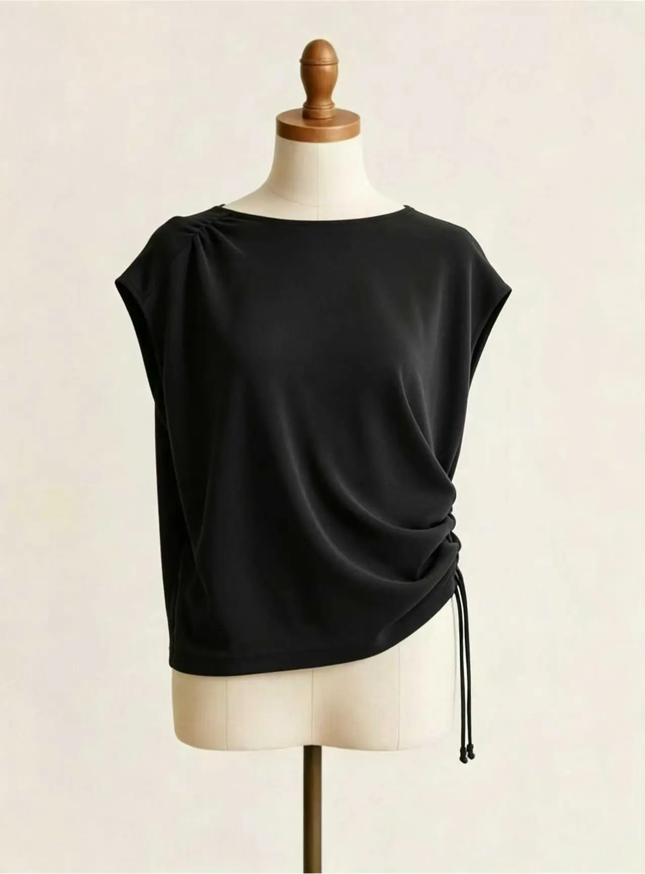 Women's One Side Drawstring Drop Shoulder Sleeveless Top