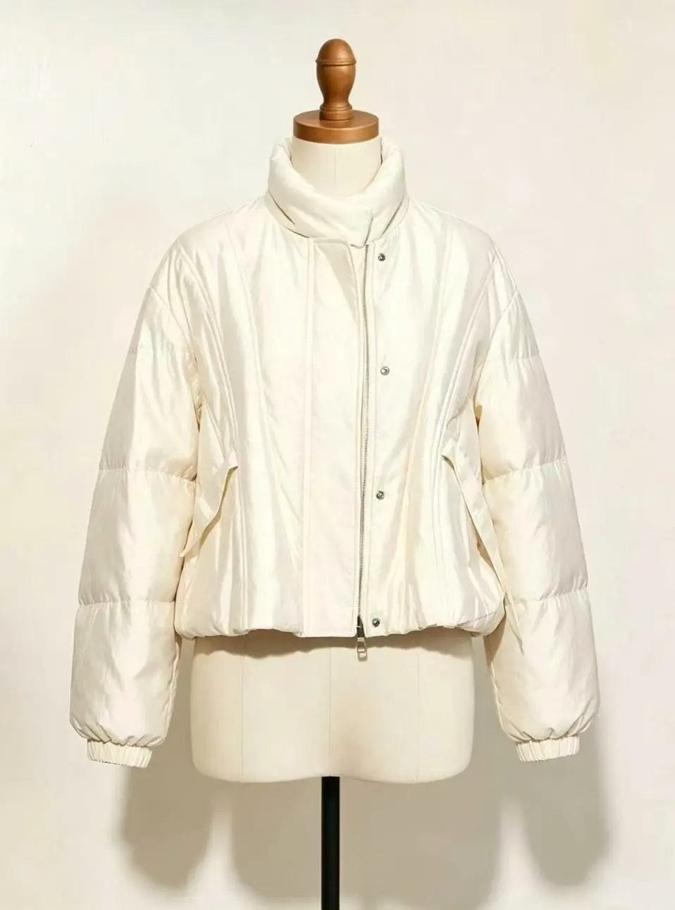 Women's Round Neck Loose Short Quilted Jacket