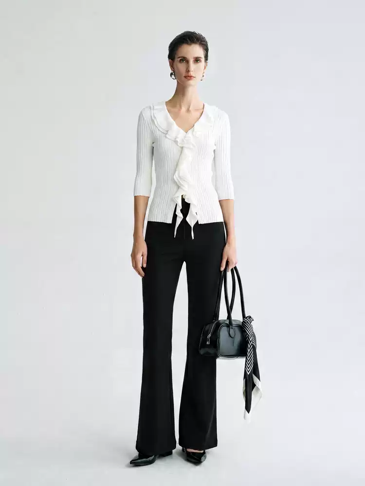 Women's Subtle Flare Casual Trousers With Forward Shifted Side Seams